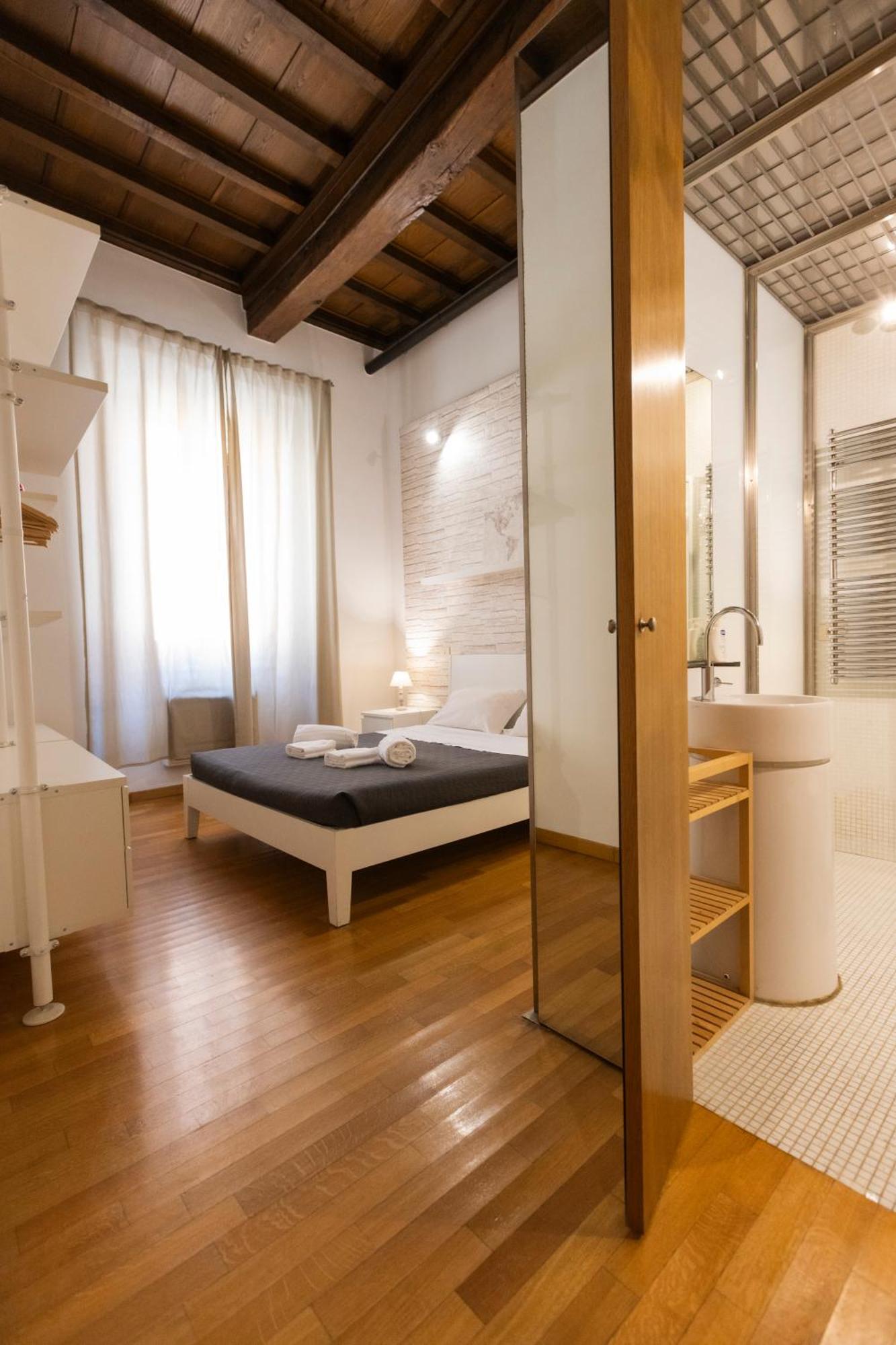 LivinRome Barberini Apt Exterior foto